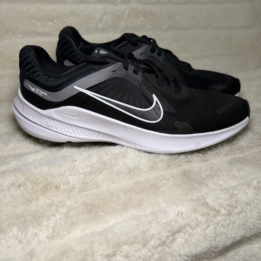 Nike Quest 5" Men's Road Running Shoes (DD0204-001) Black/White/Grey, Size: 10
